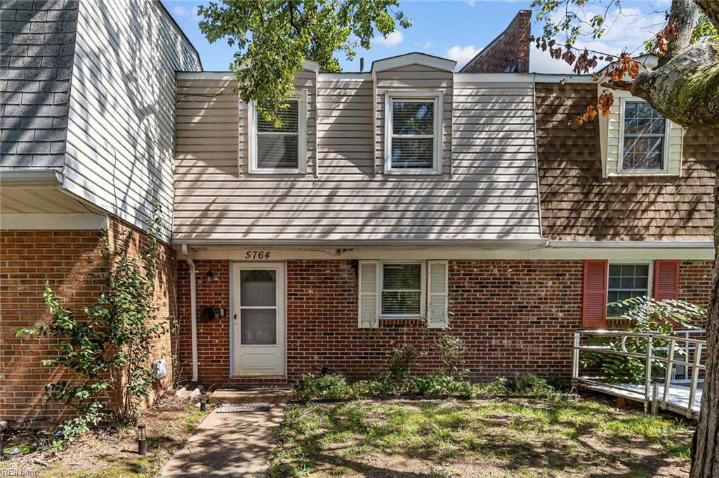 5764 Hastings Arch - Photo 1