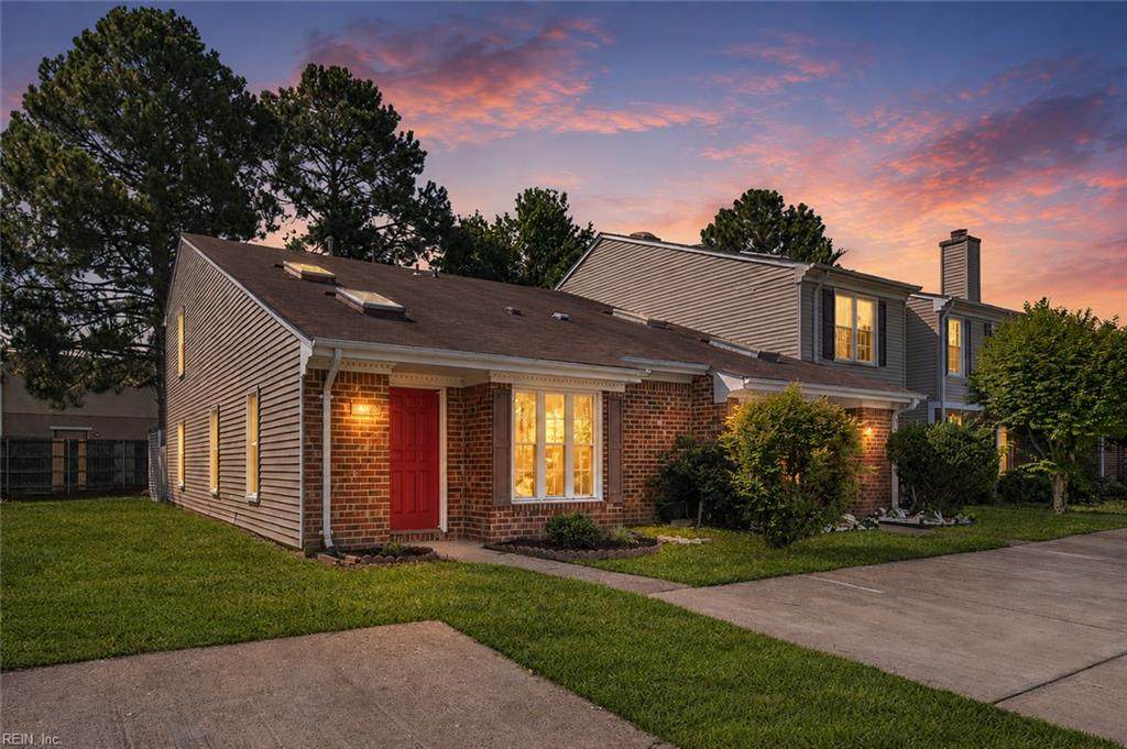 416 Hollomon Dr - Photo 1