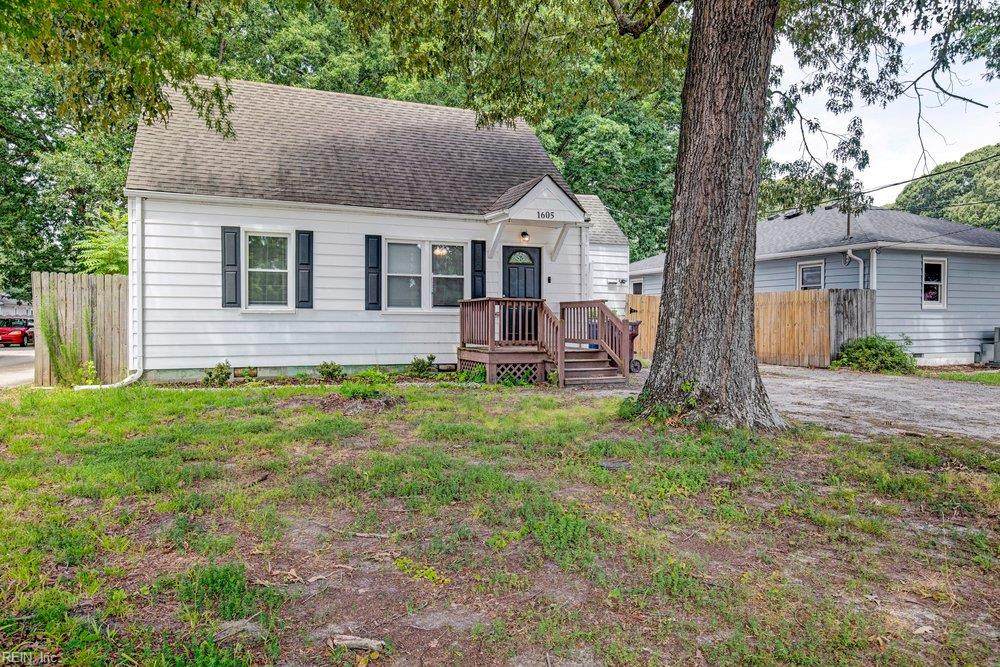 1605 Laurel Ave - Photo 1