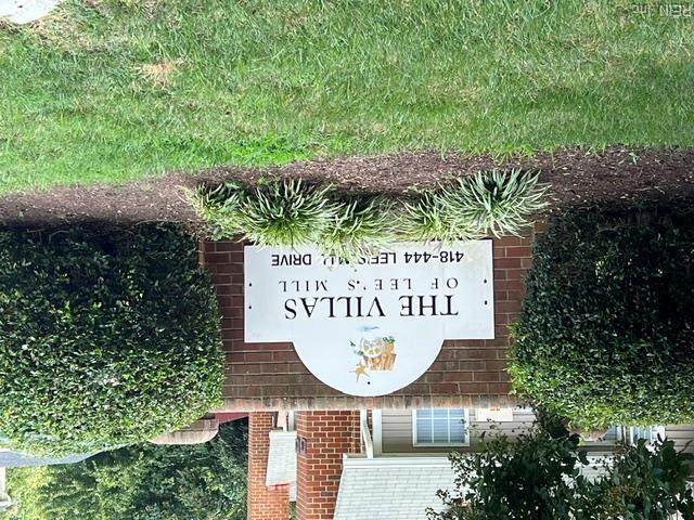 440 Lees Mill Dr - Photo 1