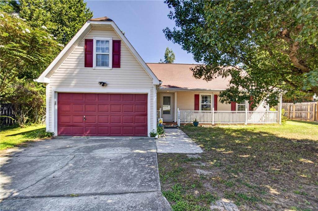 148 Berkshire Blvd - Photo 1
