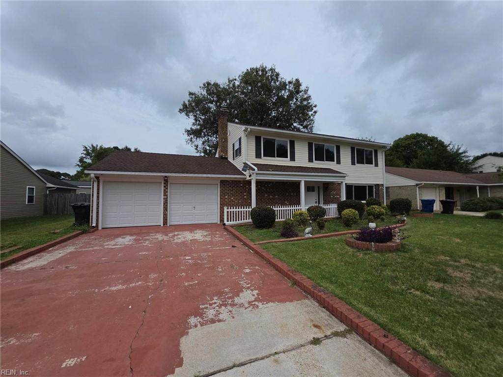 3781 Strathmoor Cir - Photo 1