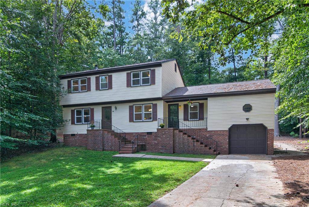 102 Castle Ln - Photo 1