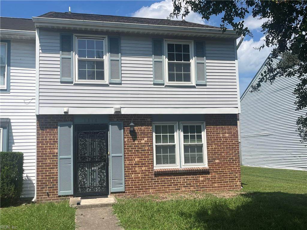 1318 Peabody Dr - Photo 1