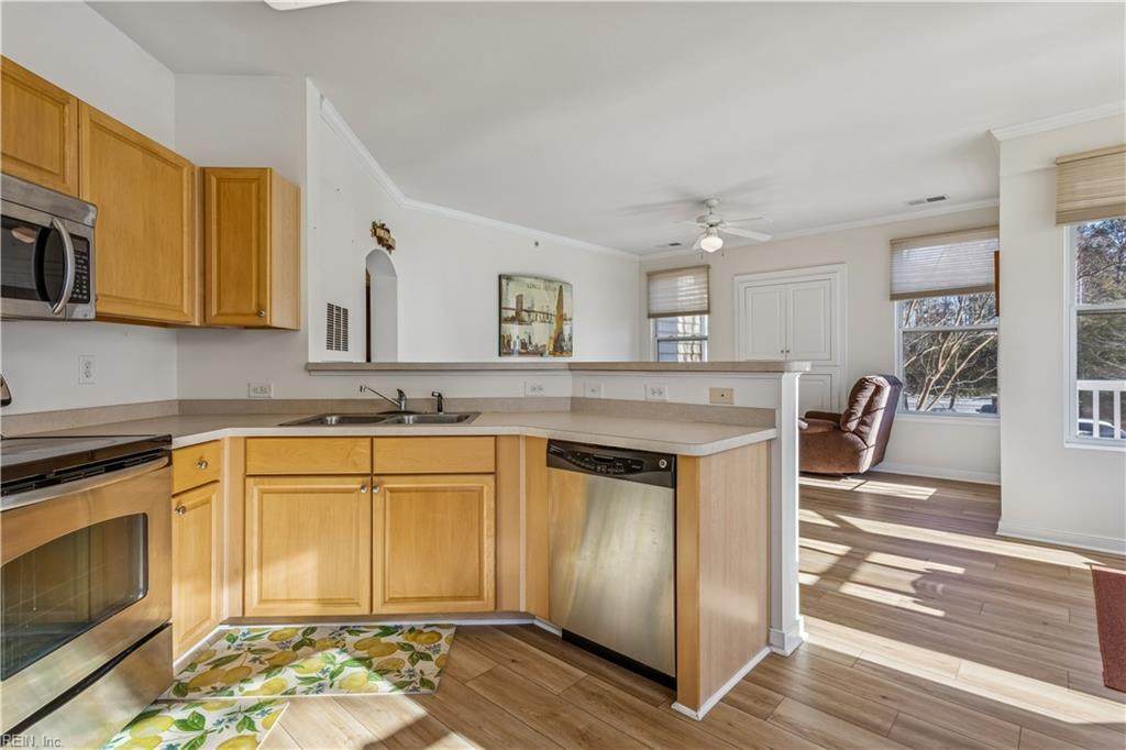 706 River Rock Way - Photo 1