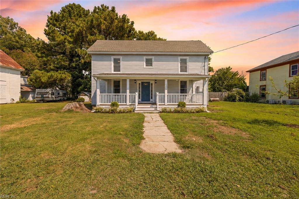 18215 First St - Photo 1
