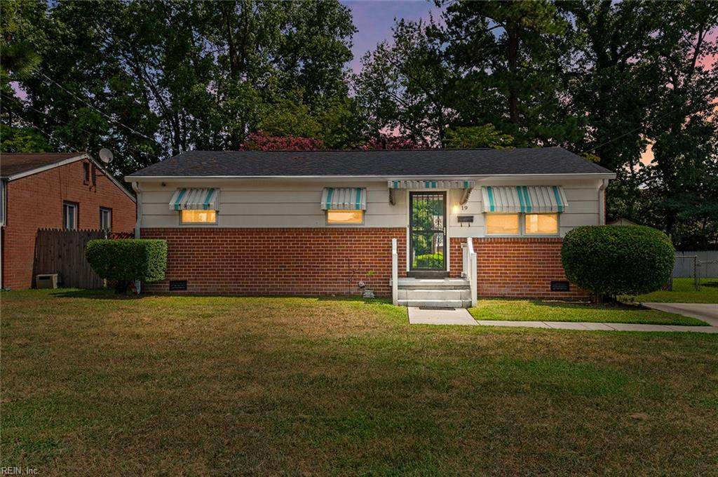 19 Cornelius Dr - Photo 1