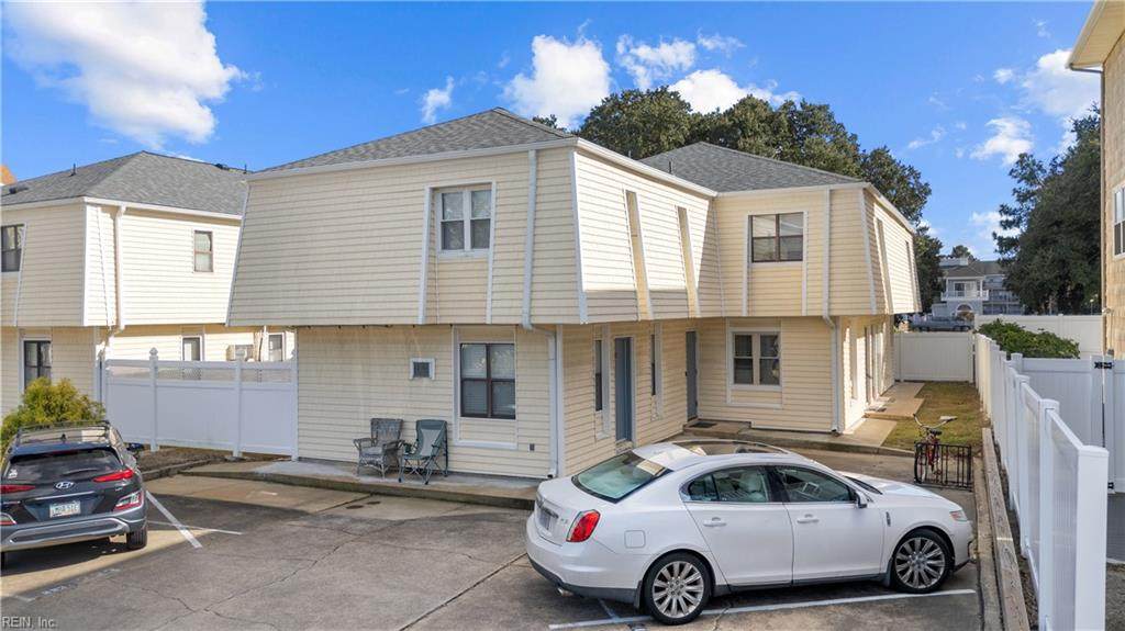 3149 Page Ave - Photo 1