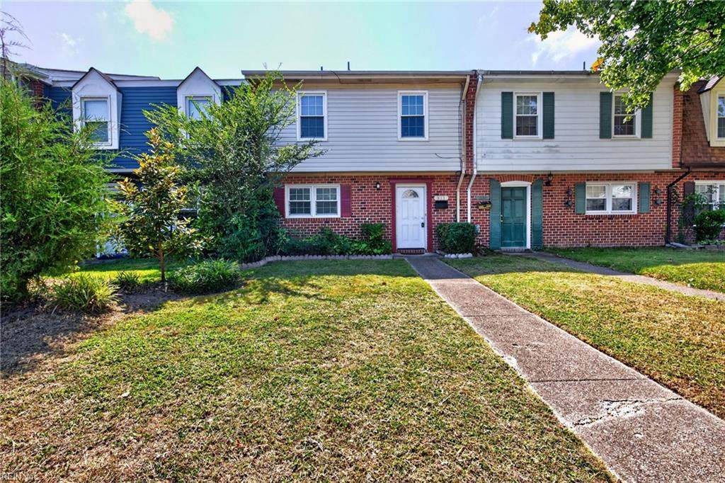 833 Windom Pl - Photo 1