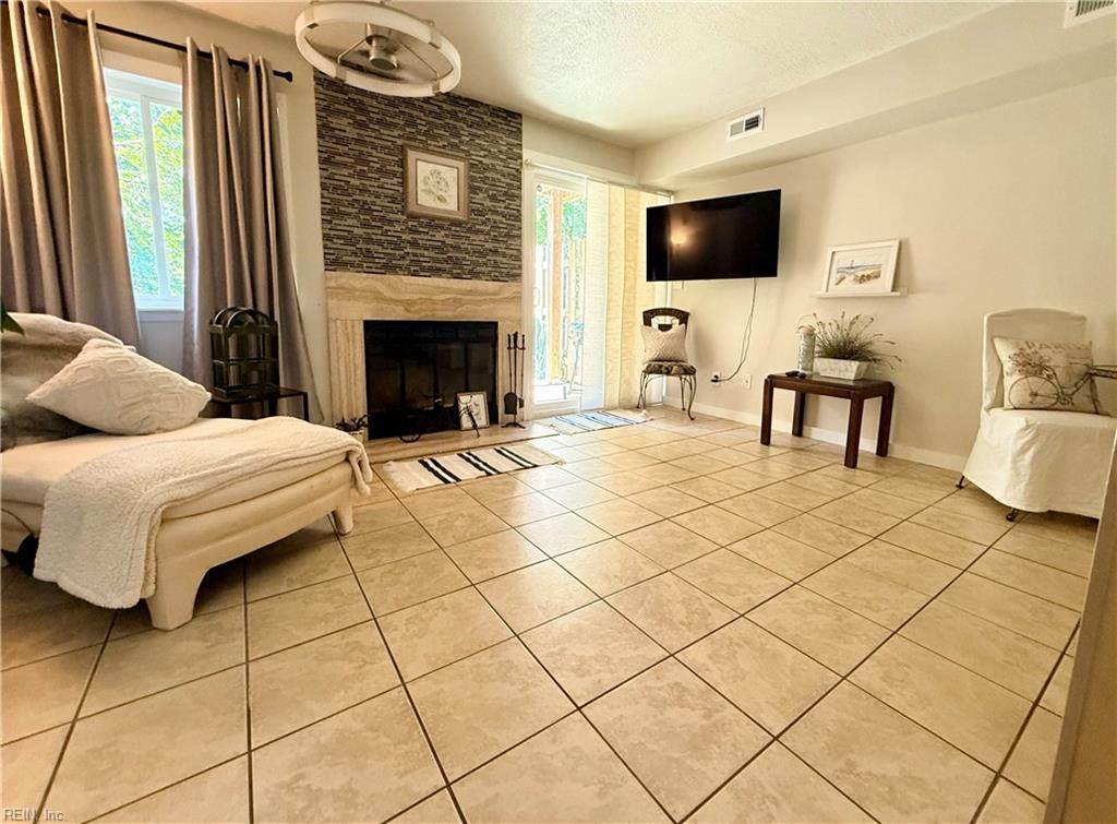 https://bt-photos.global.ssl.fastly.net/rein/orig_boomver_1_10653184-2.jpg