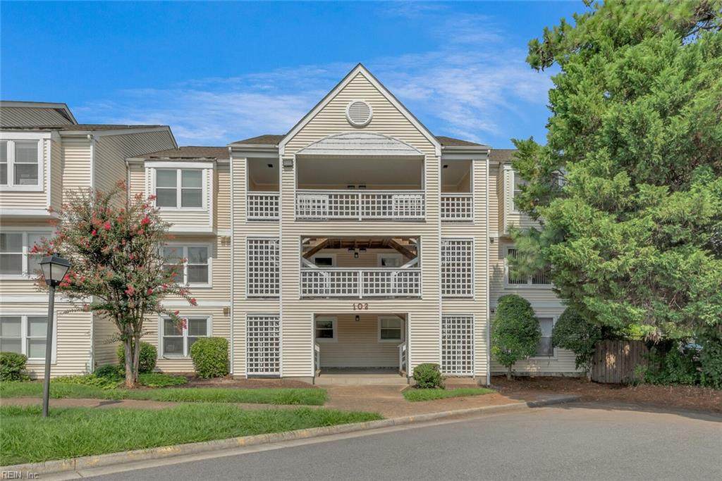 102 Lantana Ln - Photo 1