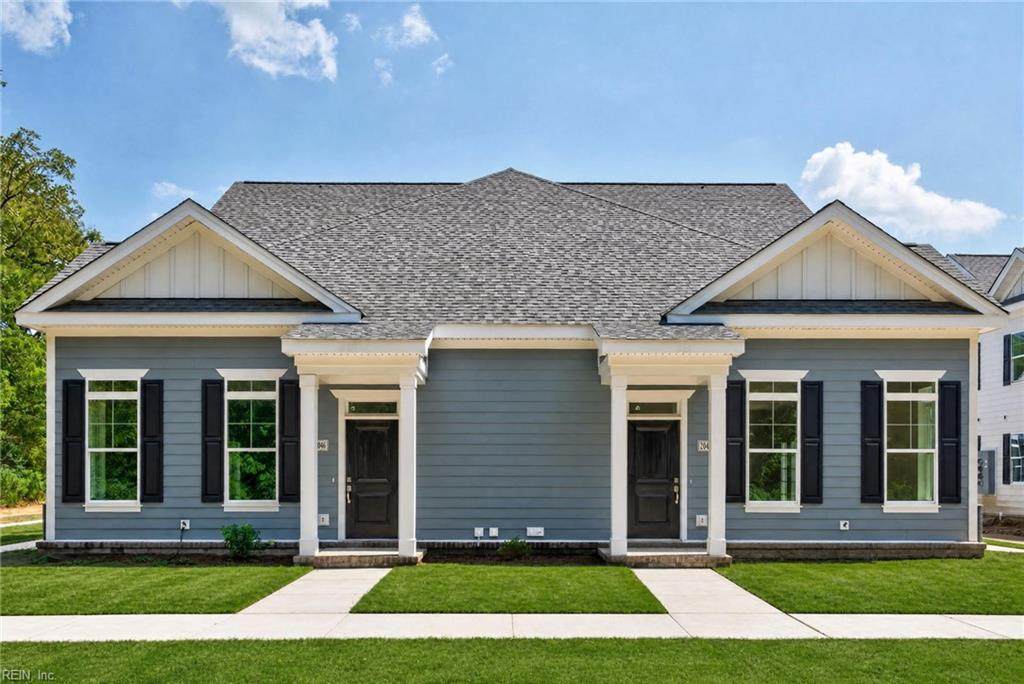 2046 Mango St - Photo 1