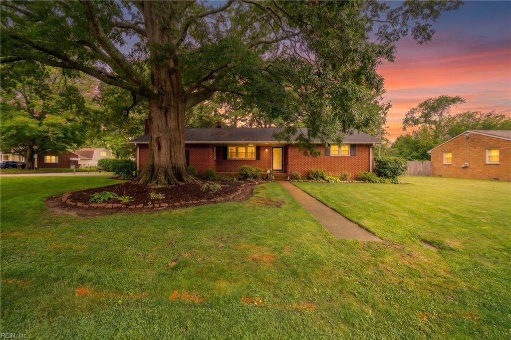 2600 Janson Dr - Photo 1