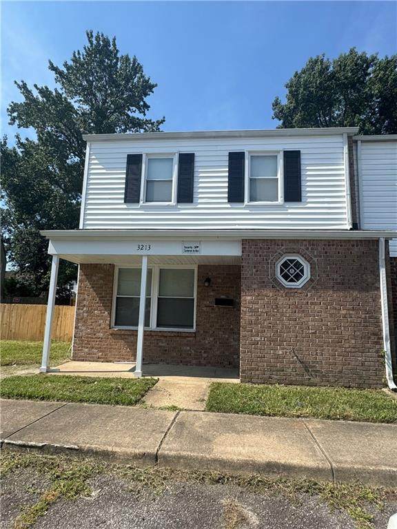 3213 Wimbledon Way - Photo 1