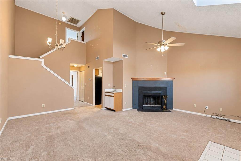 833 Little Bay Ave - Photo 1