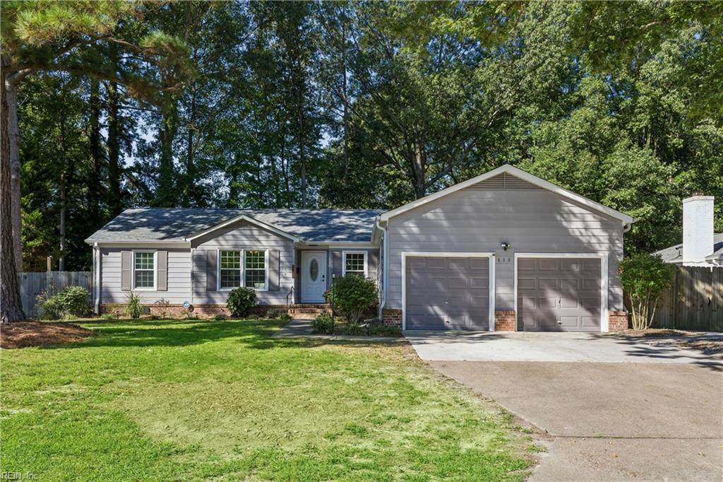 688 Village Green Pw - Photo 1
