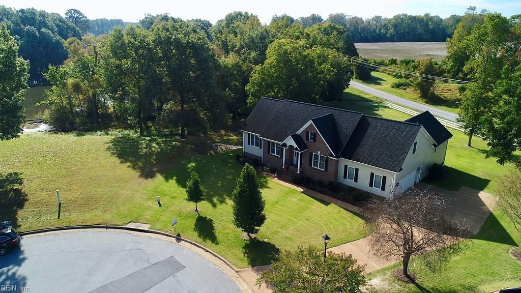 422 Muirfield - Photo 1
