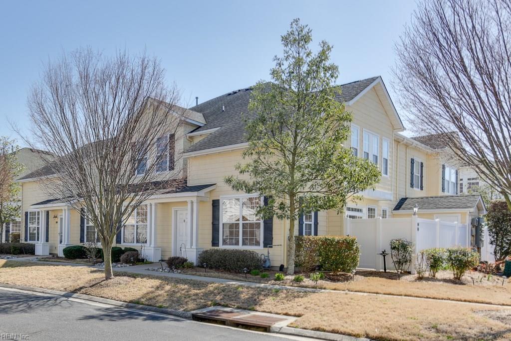 1237 Grace Hill Dr - Photo 1