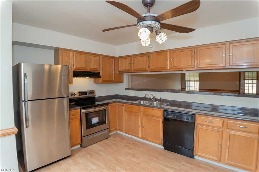 1241 Corkwood Cir - Photo 1