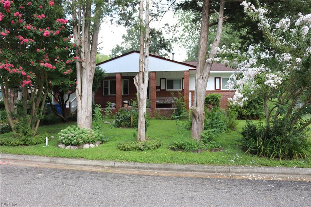 128 Saint Stephens Dr - Photo 1