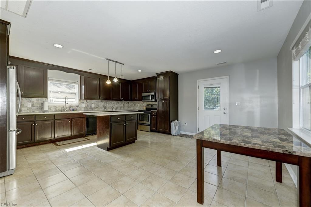 1115 Bethel Ave - Photo 1