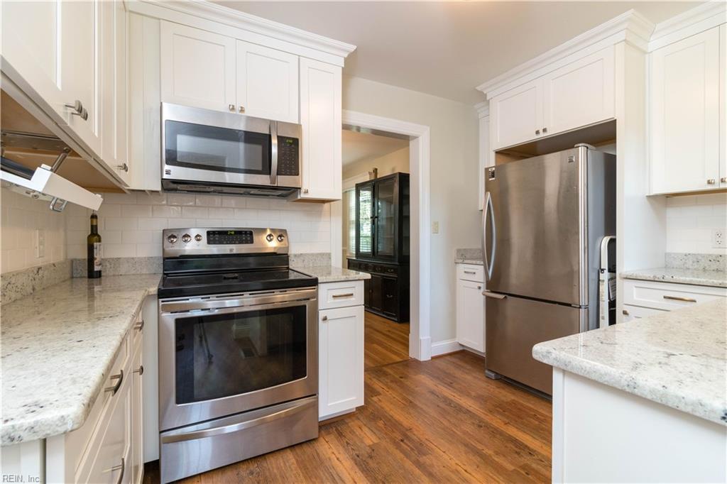 55 Stratford Rd - Photo 1