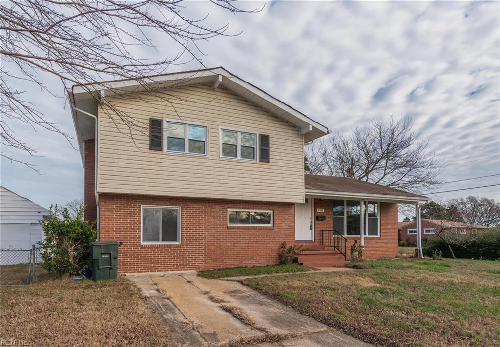 2918 Somerset Ln - Photo 1