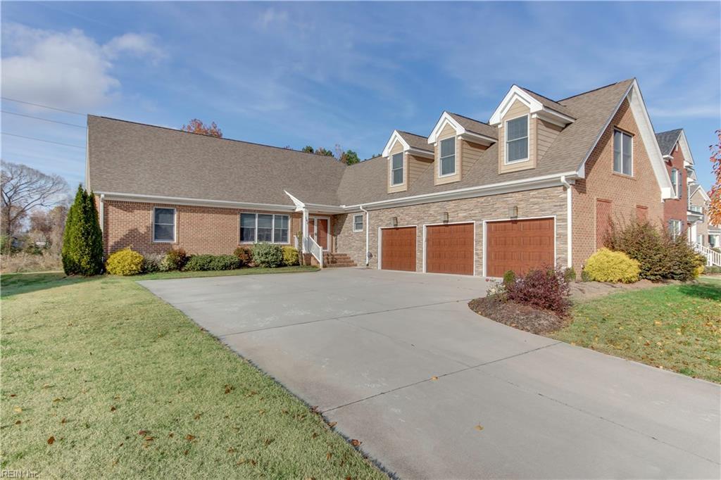 140 Sinclair Ln - Photo 1