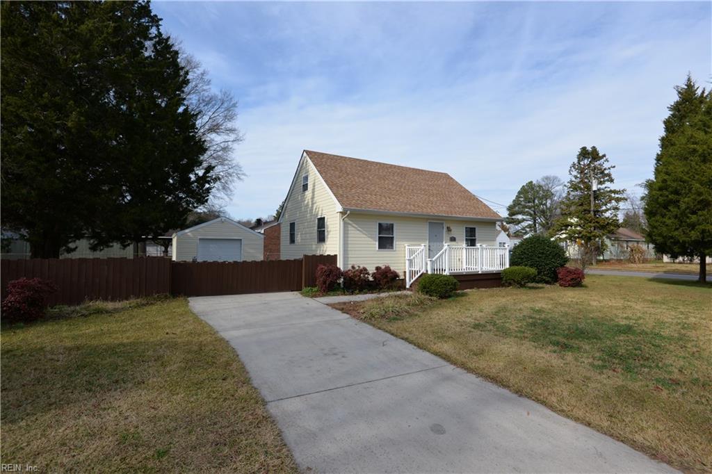 1177 Wade St - Photo 1