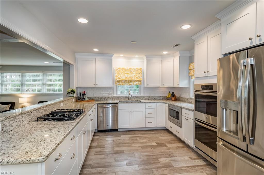 1413 Franklin Dr - Photo 1