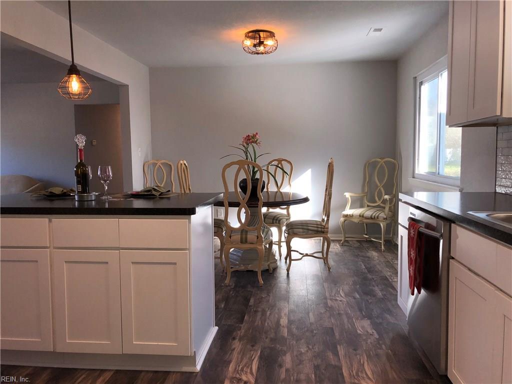 1113 Sean Dr - Photo 1