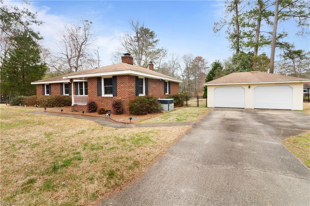 1908 Bailey Ln - Photo 1