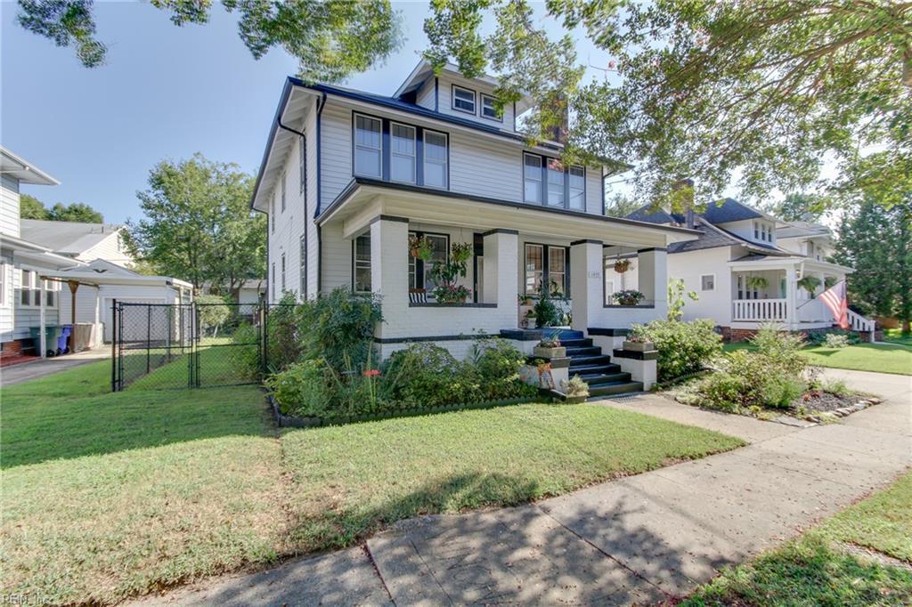 1455 Ashland Cir - Photo 1