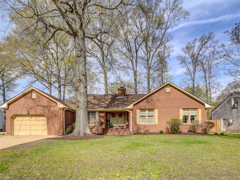 704 Baywood Trl - Photo 1