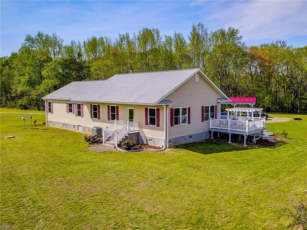 15009 Trump Town Rd - Photo 1