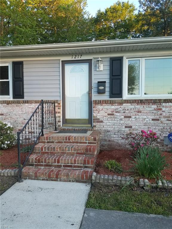 1217 Alcindor Rd - Photo 1
