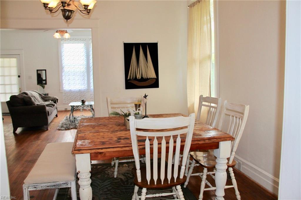 5 College Ct - Photo 1