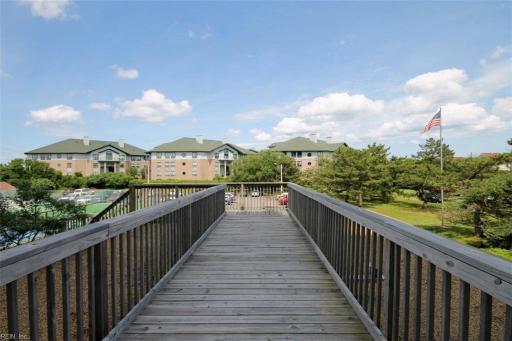 3288 Page Ave - Photo 1