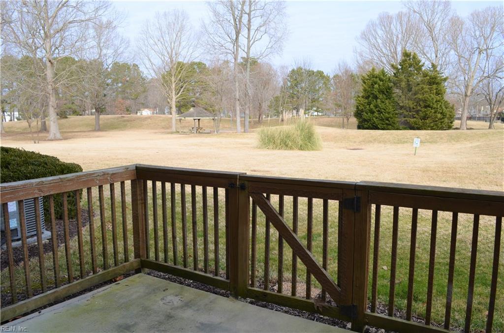 1420 Willow Pointe Ct - Photo 1