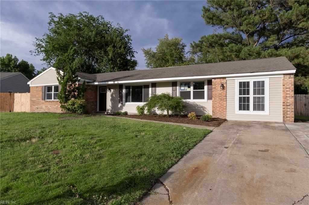 1217 Sir Galahad Dr - Photo 1