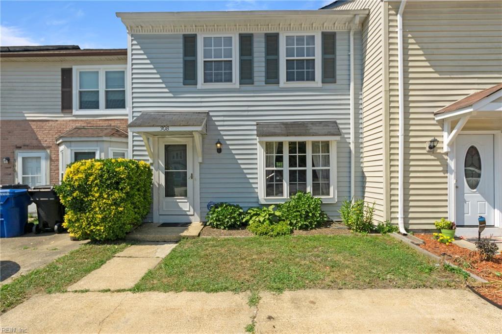 308 Harrier St - Photo 1