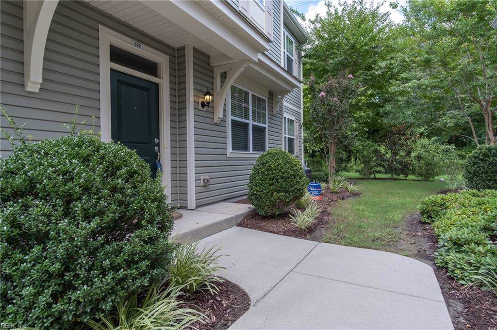 622 Lacy Oak Dr - Photo 1