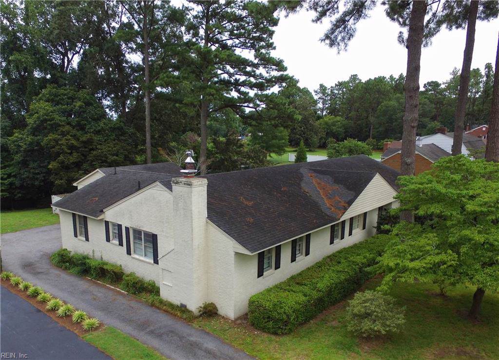 714 Riverview Dr - Photo 1