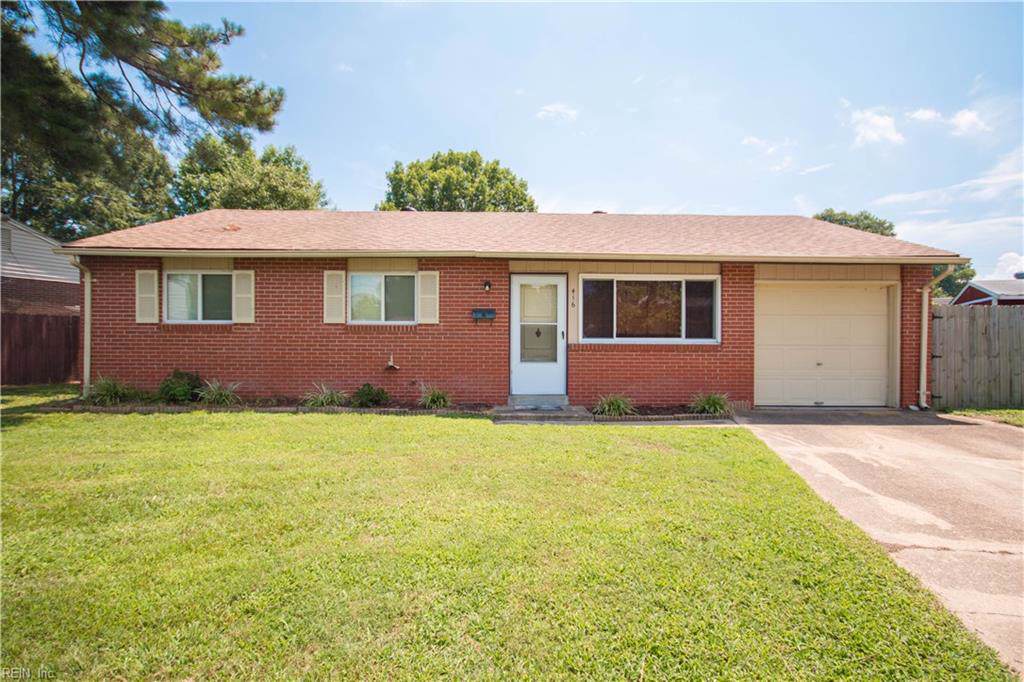 416 Galveston Ct - Photo 1