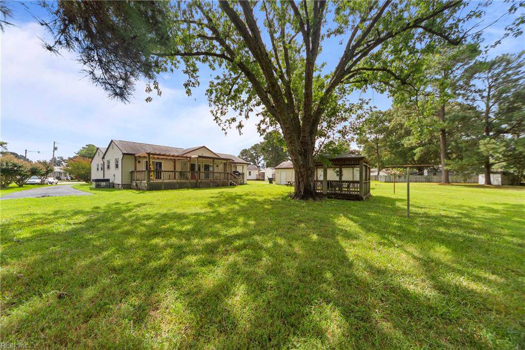 103 Sequoia Rd - Photo 1