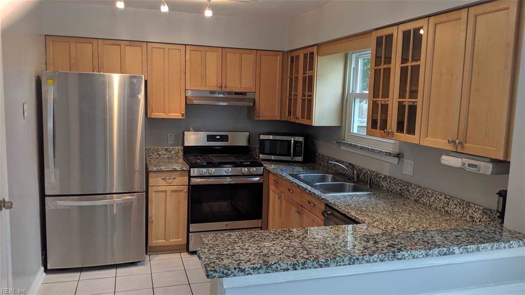 3216 Winterberry Ct - Photo 1