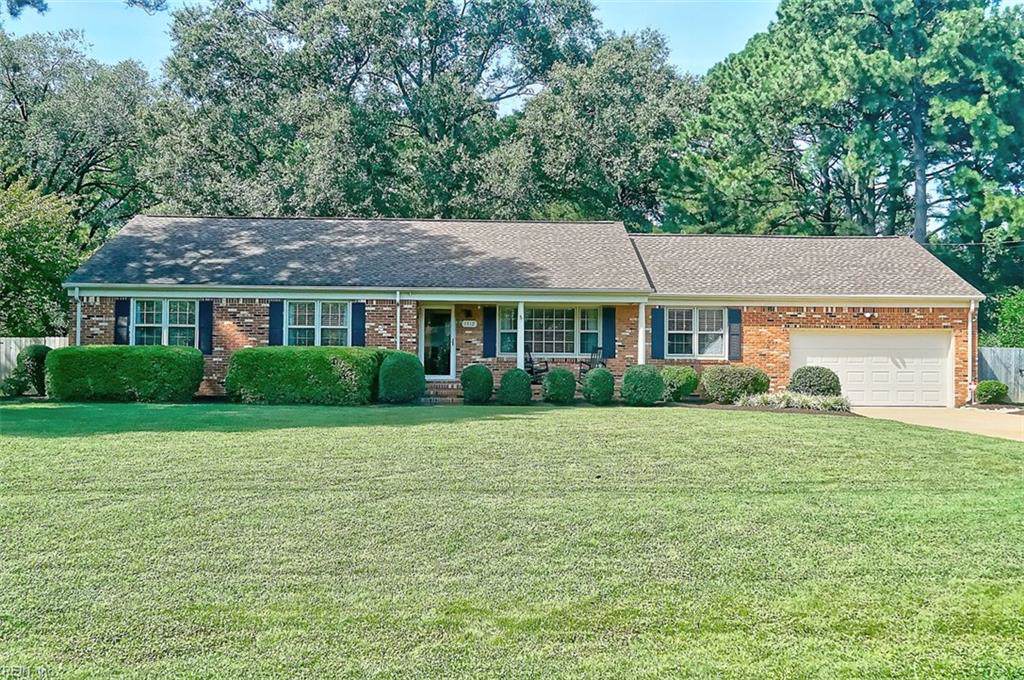 1712 Whiteside Ln - Photo 1