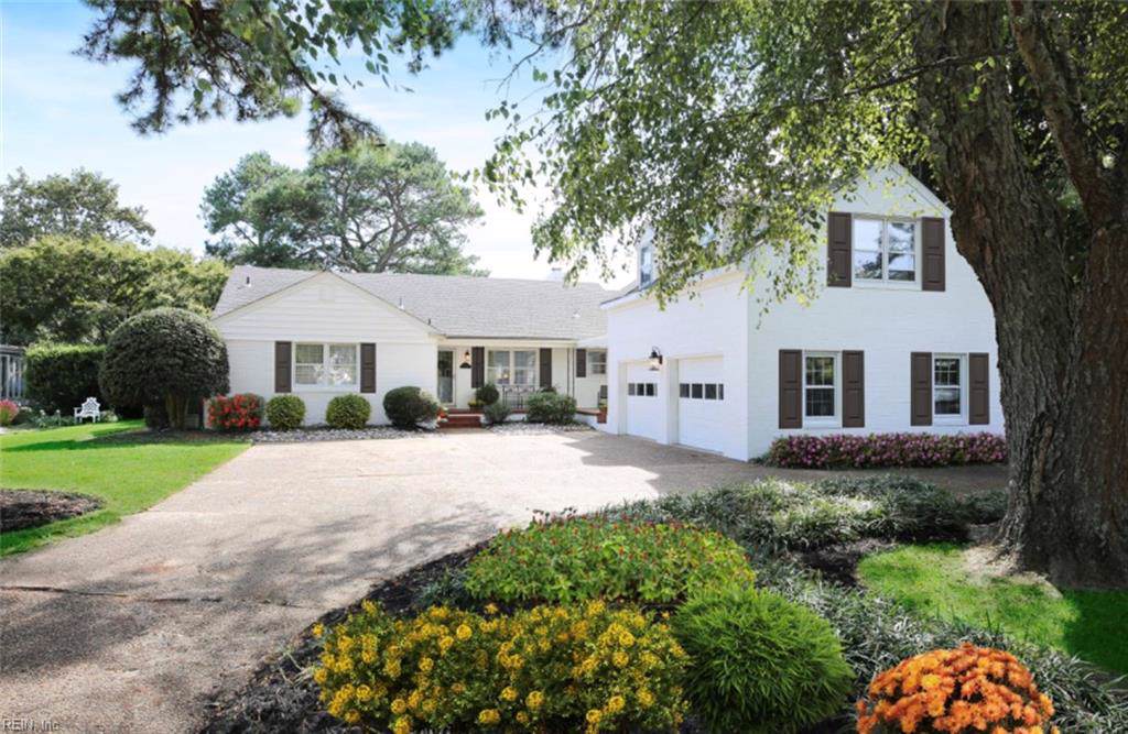 1105 Brandon Rd - Photo 1