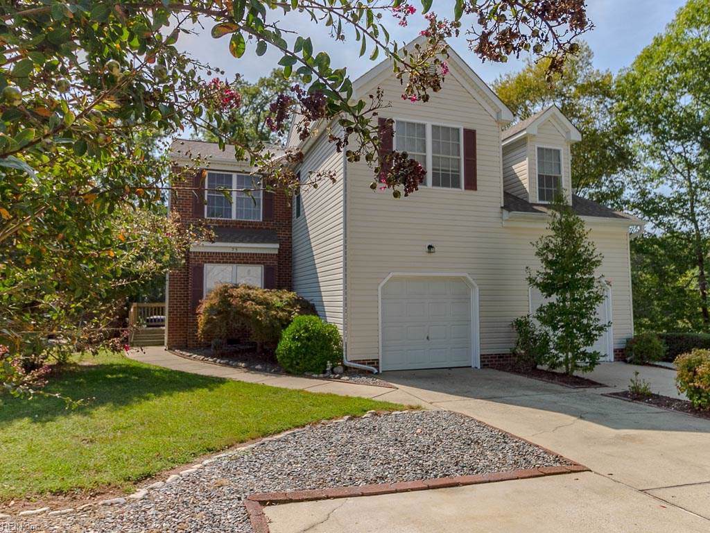 23 Creekmere Cv - Photo 1