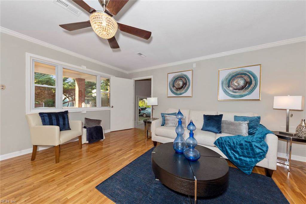 128 Saint Stephens Dr - Photo 1